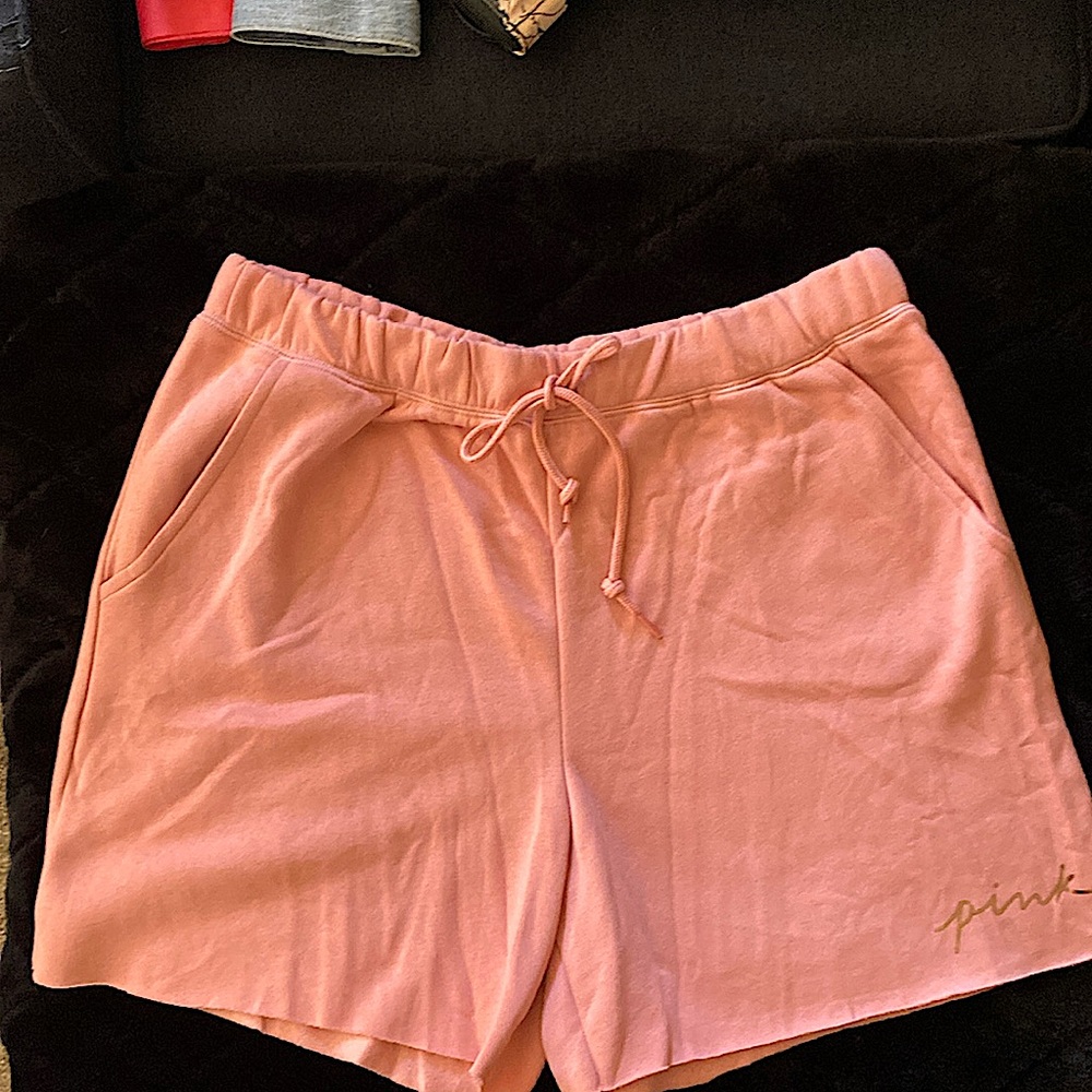 Pink Dad Short in XL. Color pink